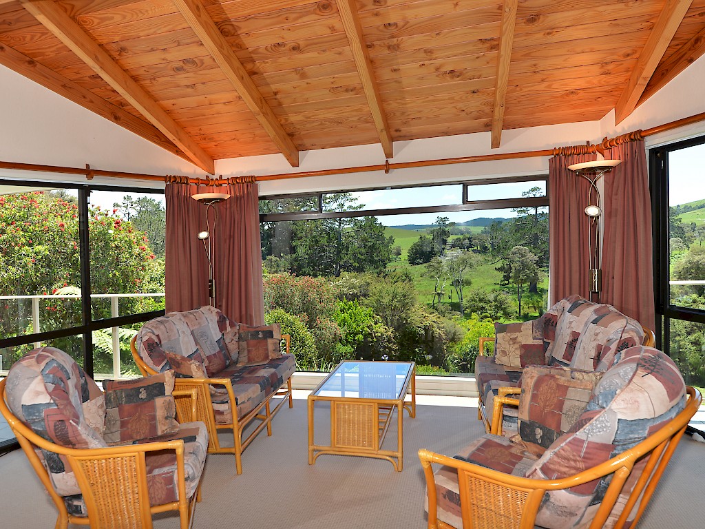 About Morepork Riverside Lodge | New Zealand B&B